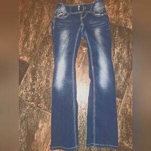 Almost Famous Blue Jeans Size 3. 3 Button Short Zipper,Small Pockets No Stains